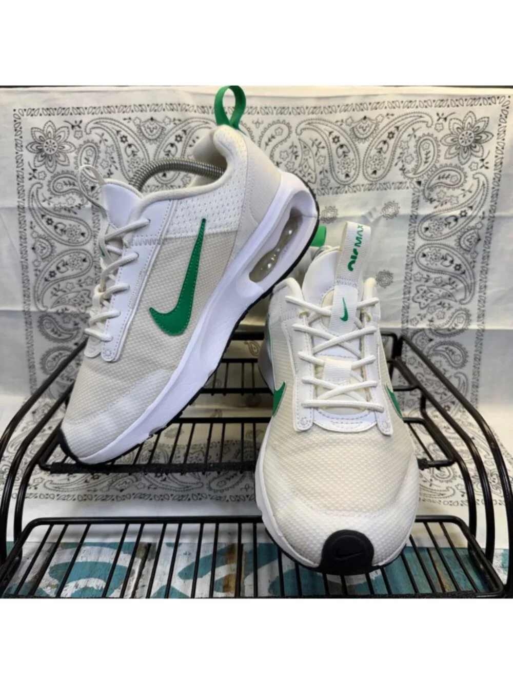 Nike Air Max Interlock Lite White/Green Low Top Lace Up DX3705-102 womans Sz 7